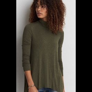AE Green SUPER SOFT turtleneck